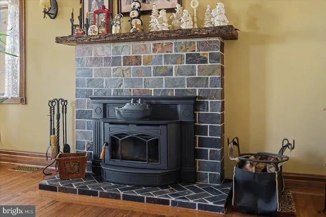 $500,000 | 210 East Montgomery Avenue, Hatboro, PA 19040