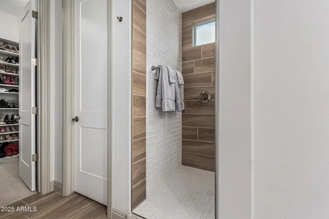 a view of a workspace with furniture