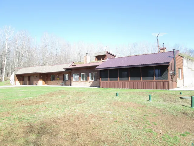$549,000 | 8882 Shortcut Road, Lake Nebagamon, WI 54849