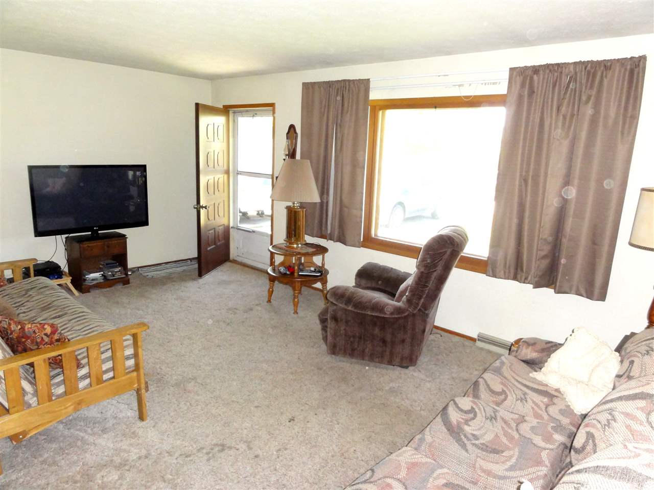 14651 South Bluff Road South Beloit, IL 61080 - Photo 4 of 20 Gallery Image 4