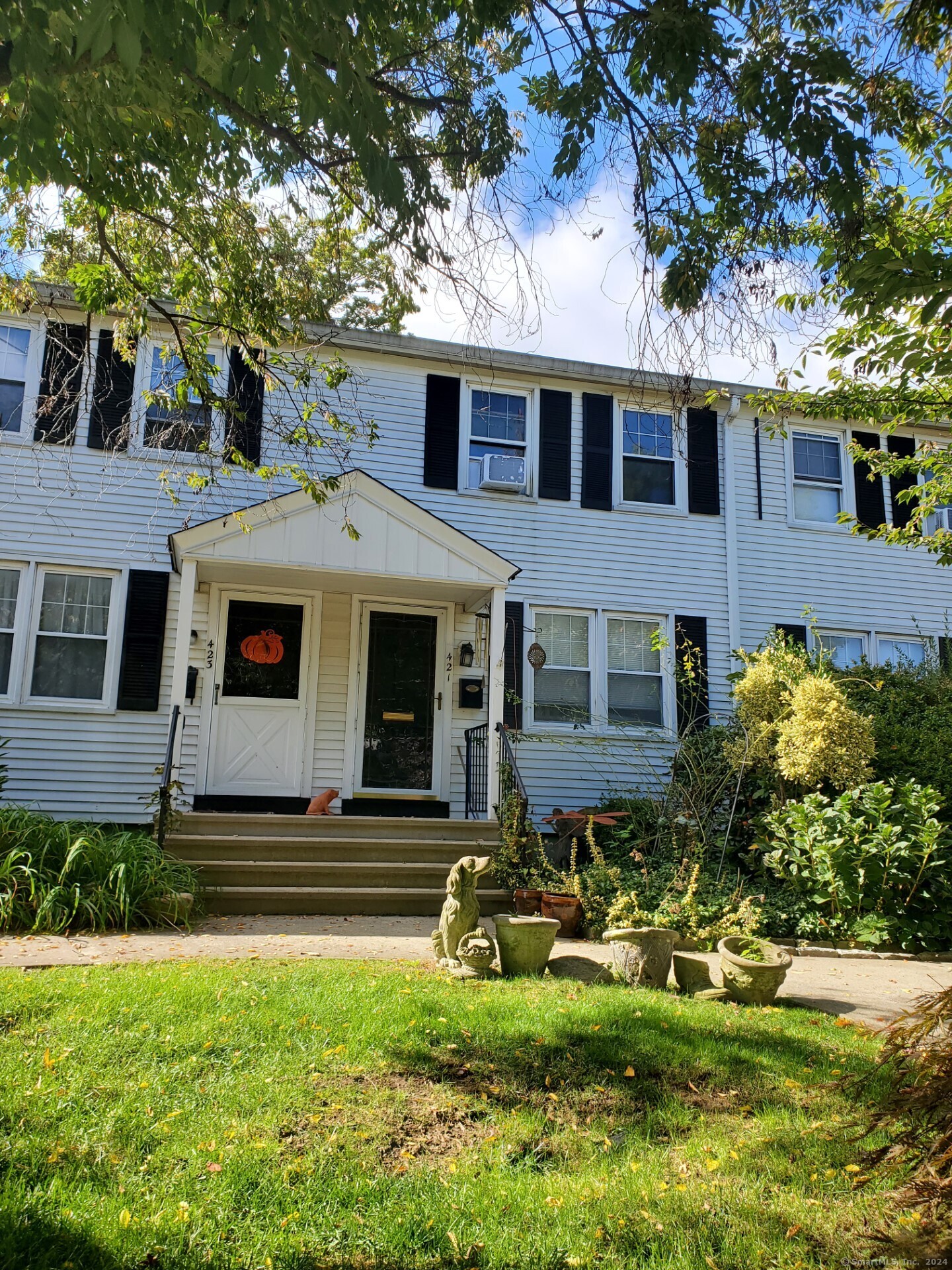 421 Sylvan Knoll Road Stamford, CT 06902 - Photo 6 of 9