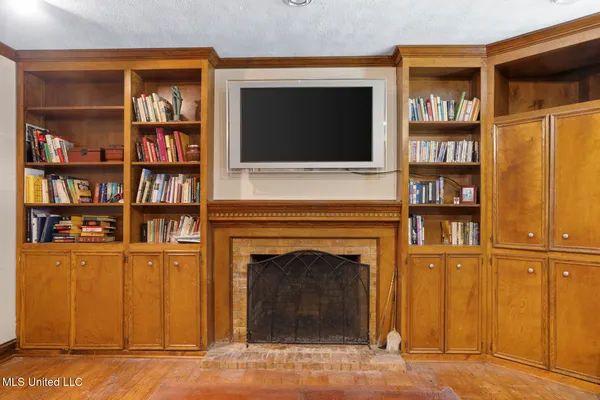 $334,900 | 3831 Tyrone Drive, Jackson, MS 39216