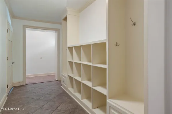 $334,900 | 3831 Tyrone Drive, Jackson, MS 39216