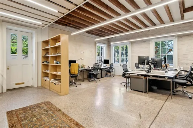 $2,495,000 | 2200 Prytania Street, New Orleans, LA 70130