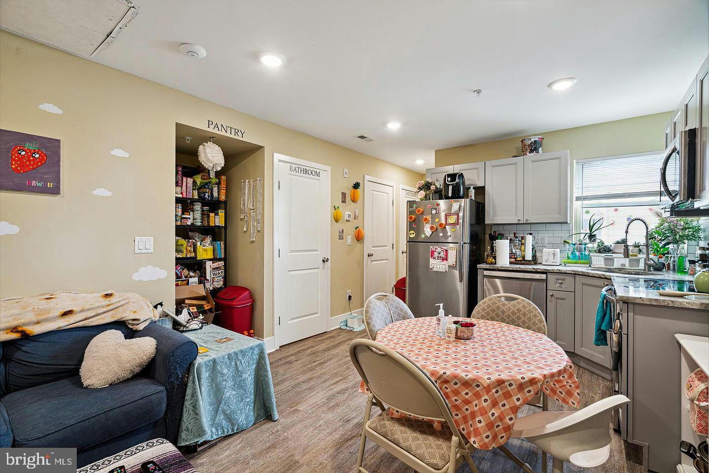 2214 North Camac Street, Unit B Philadelphia, PA 19133 - Photo 4 of 20