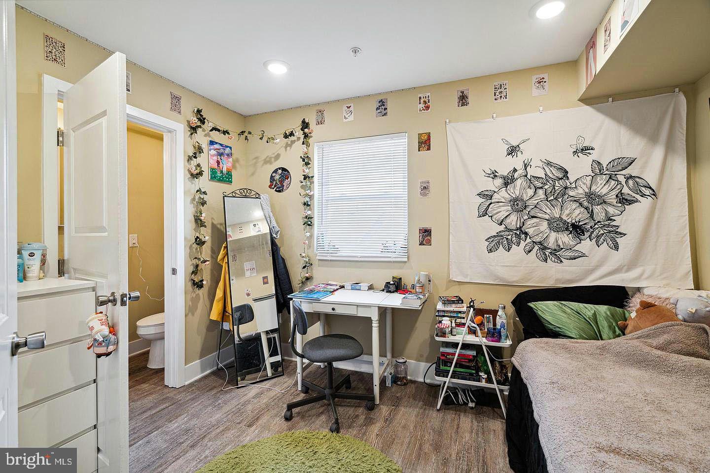 2214 North Camac Street, Unit B Philadelphia, PA 19133 - Photo 10 of 20 a view of a workspace with furniture and wooden floor