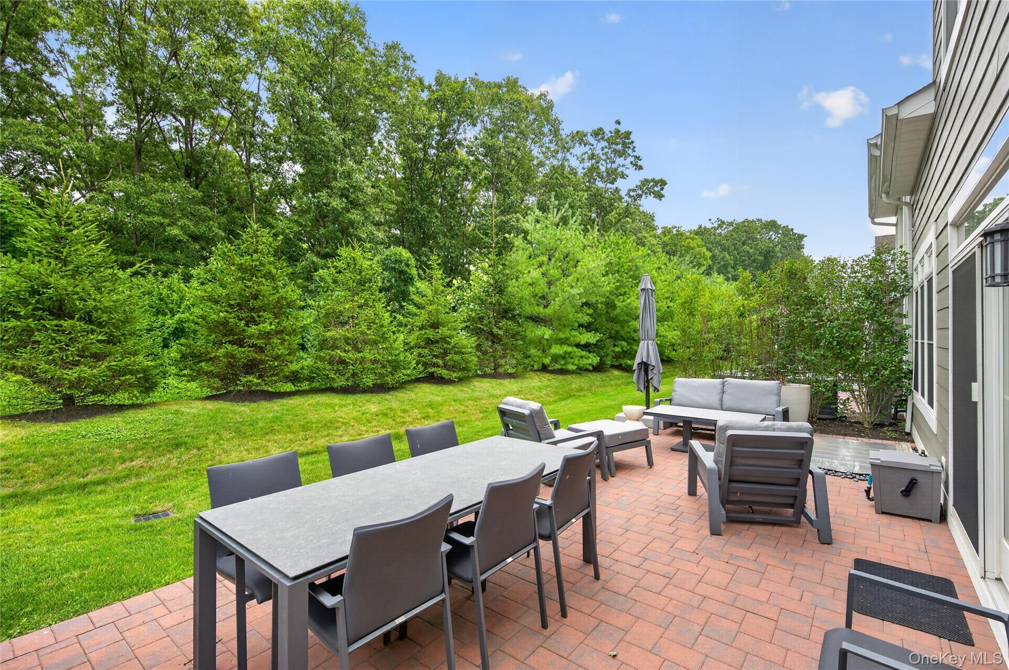 67101 Red Cedar Road Plainview, NY 11803 - Photo 31 of 31
