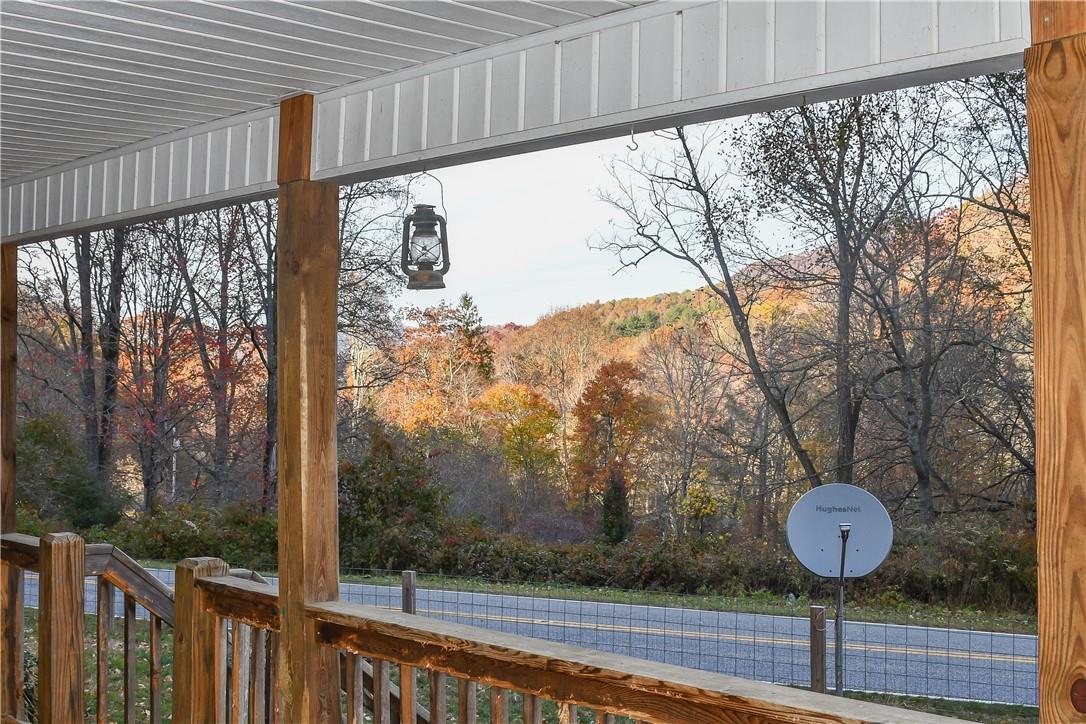 16414 Cruso Road Canton, NC 28716 - Photo 2 of 29 Gallery Image 2