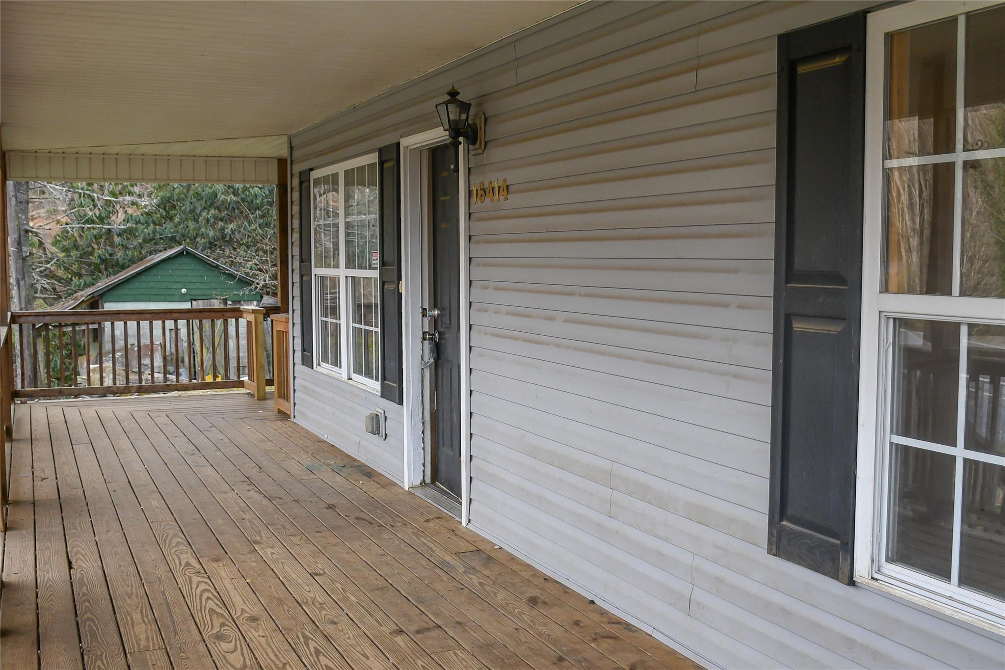 16414 Cruso Road Canton, NC 28716 - Photo 4 of 29 Gallery Image 4