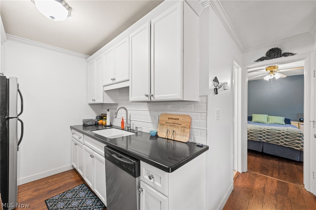 5711 Som Center Road, Unit 42 Solon, OH 44139 - Photo 16 of 33