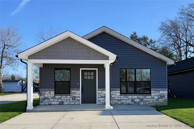 $224,900 | 1404 Frederick Avenue, Jeffersonville, IN 47130