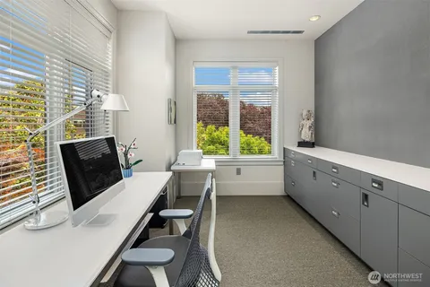 $3,100,000 | 721 Harvard Avenue East, Seattle, WA 98102