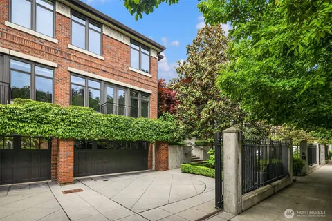 $3,100,000 | 721 Harvard Avenue East, Seattle, WA 98102