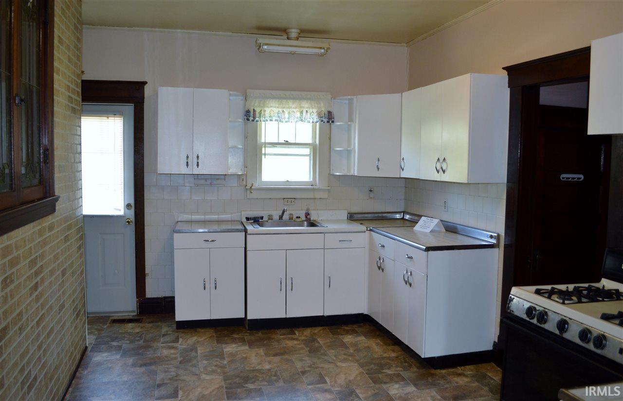 16 Williams Silverville Road Williams, IN 47470 - Photo 7 of 17 Gallery Image 7