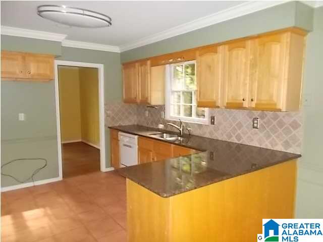 2212 Lime Rock Road Birmingham, AL 35216 - Photo 5 of 27