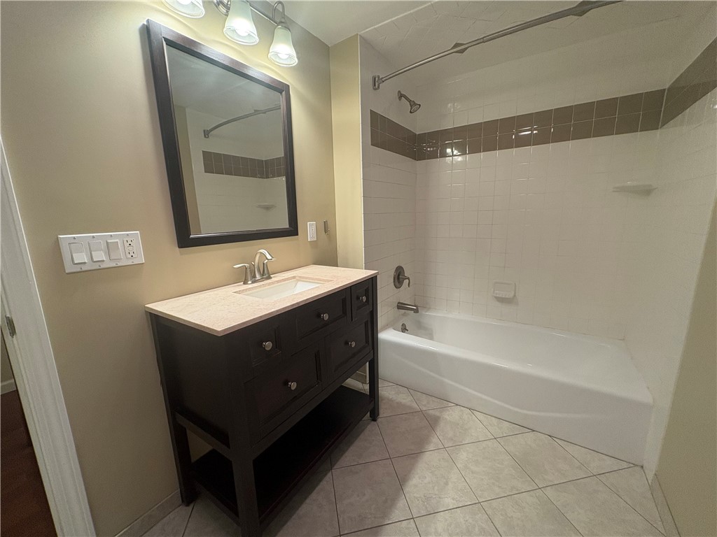 6 Walnut Street, Unit 2 Oneonta, NY 13820 - Photo 9 of 11