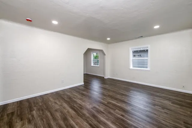 $269,900 | 2371 South Lily Avenue, Fresno, CA 93706