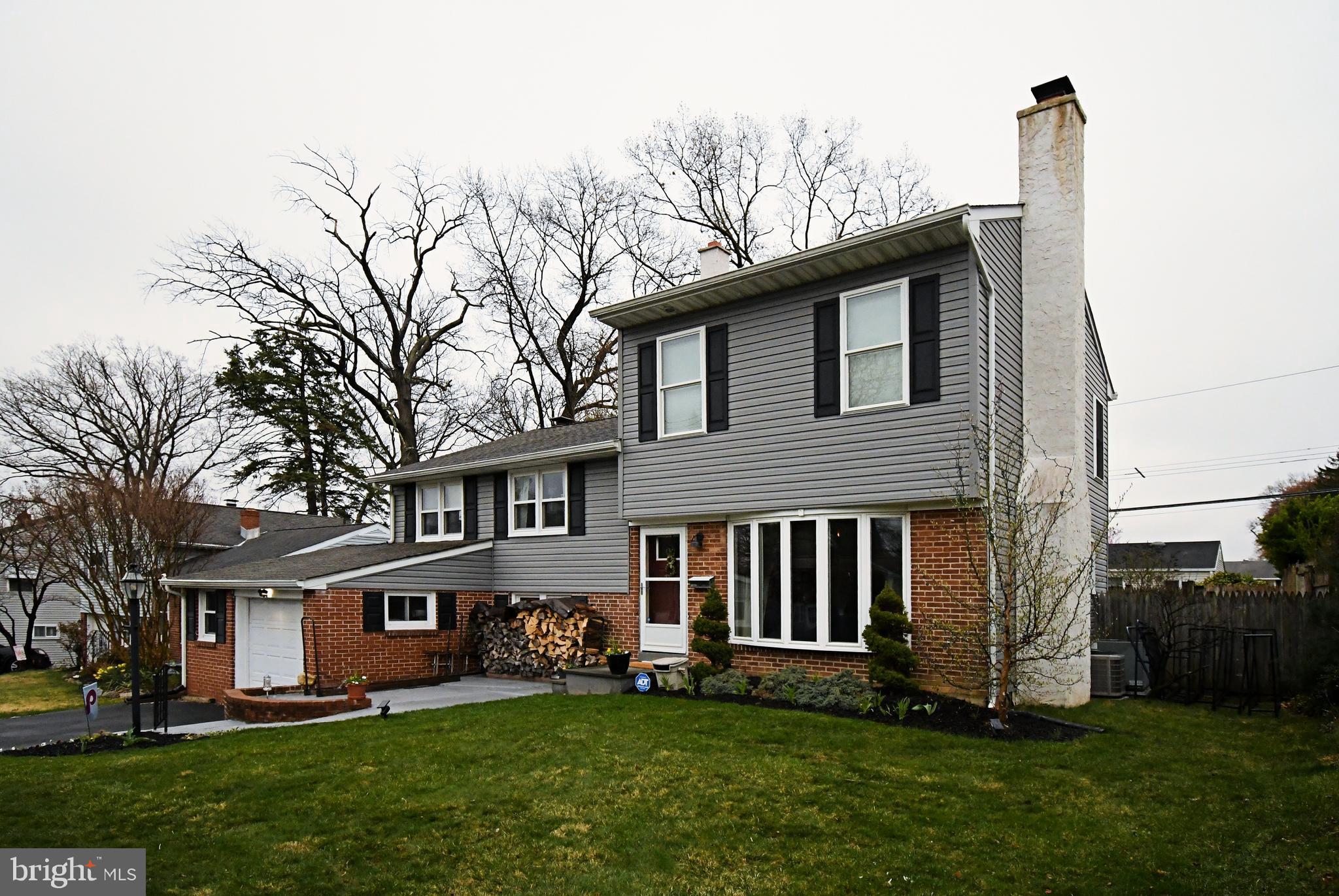 1365 Fitzwatertown Road Abington, PA 19001 - Photo 2 of 13 Gallery Image 2