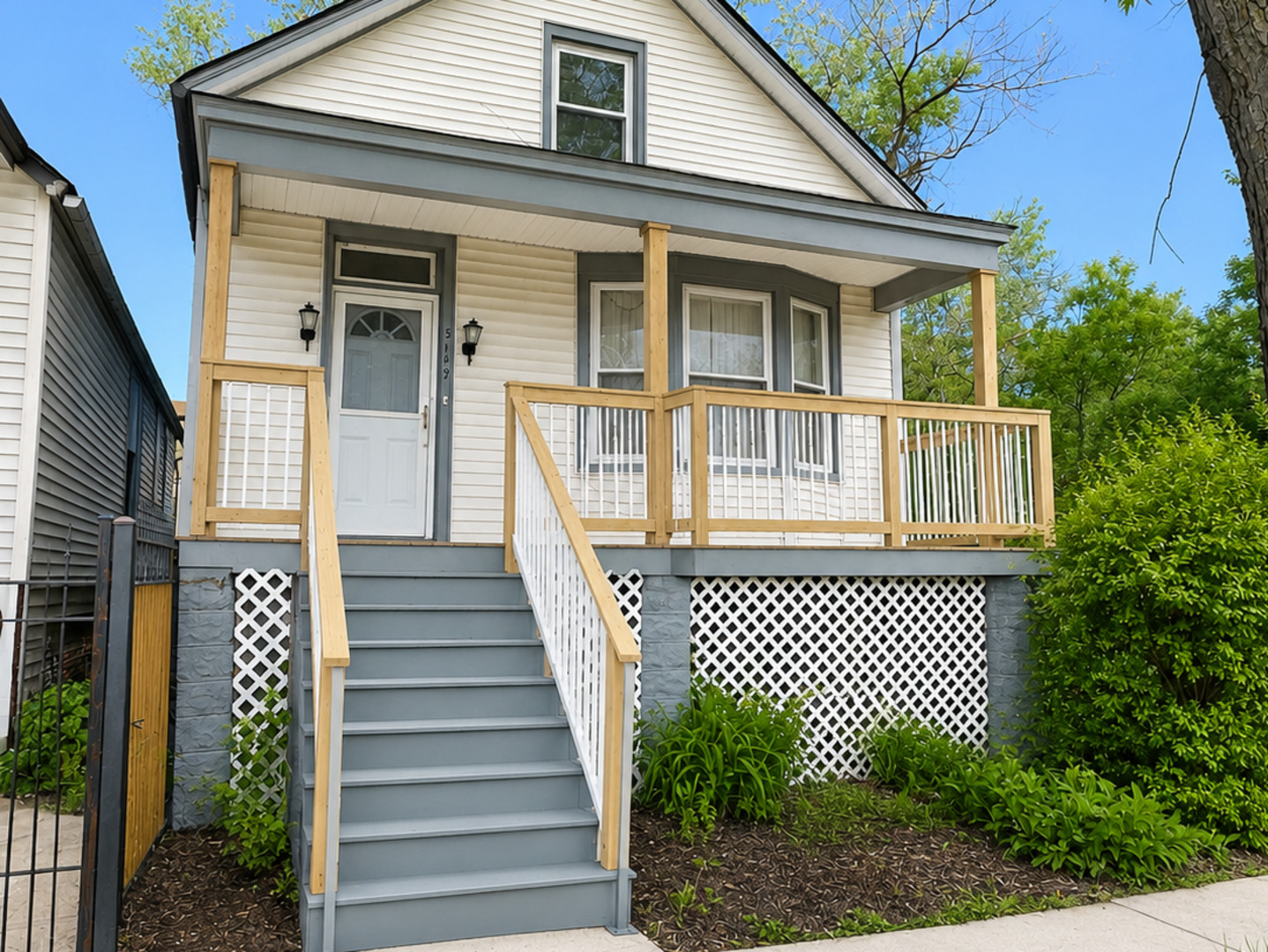 5149 South Carpenter Street Chicago, IL 60609 - Photo 1 of 13