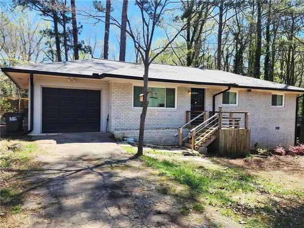 $1,800 | 3158 Cloverhurst Drive, Atlanta, GA 30344