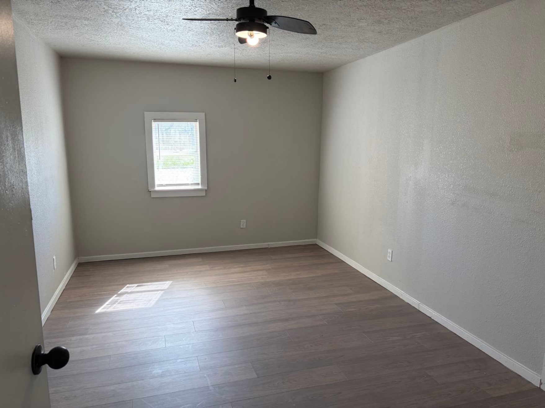 2005 Glasshouse Street Beaumont, TX 77703 - Photo 9 of 20