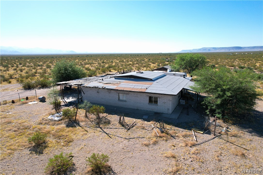 6136 Copperville Road Golden Valley, AZ 86413 - Photo 12 of 23
