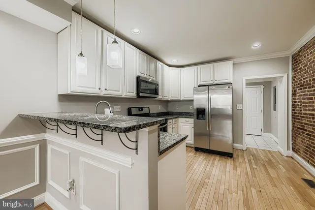 $1,850 | 1107 West Hamburg Street, Baltimore, MD 21230