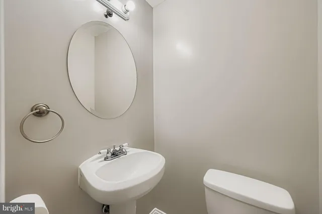 $1,850 | 1107 West Hamburg Street, Baltimore, MD 21230