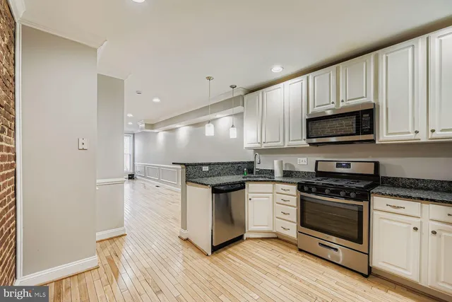 $1,850 | 1107 West Hamburg Street, Baltimore, MD 21230