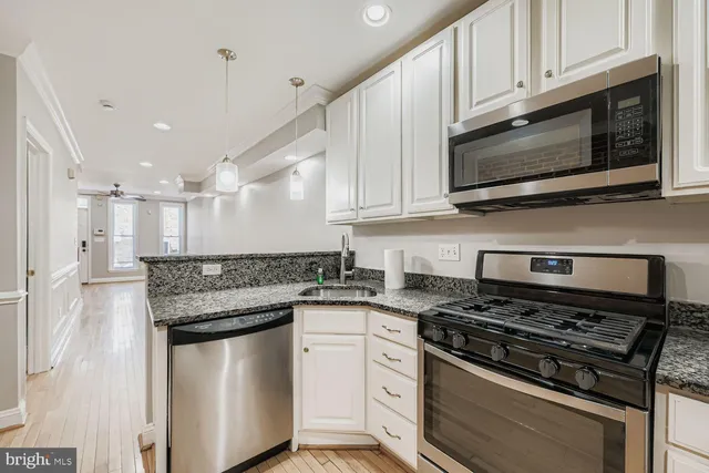 $1,850 | 1107 West Hamburg Street, Baltimore, MD 21230