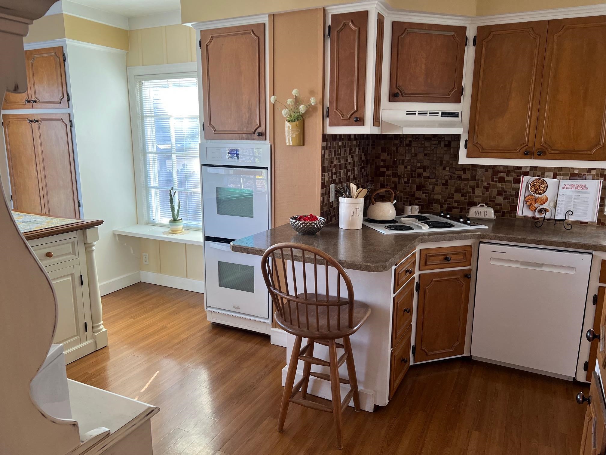 1426 Ruger Avenue Janesville, WI 53545 - Photo 19 of 77