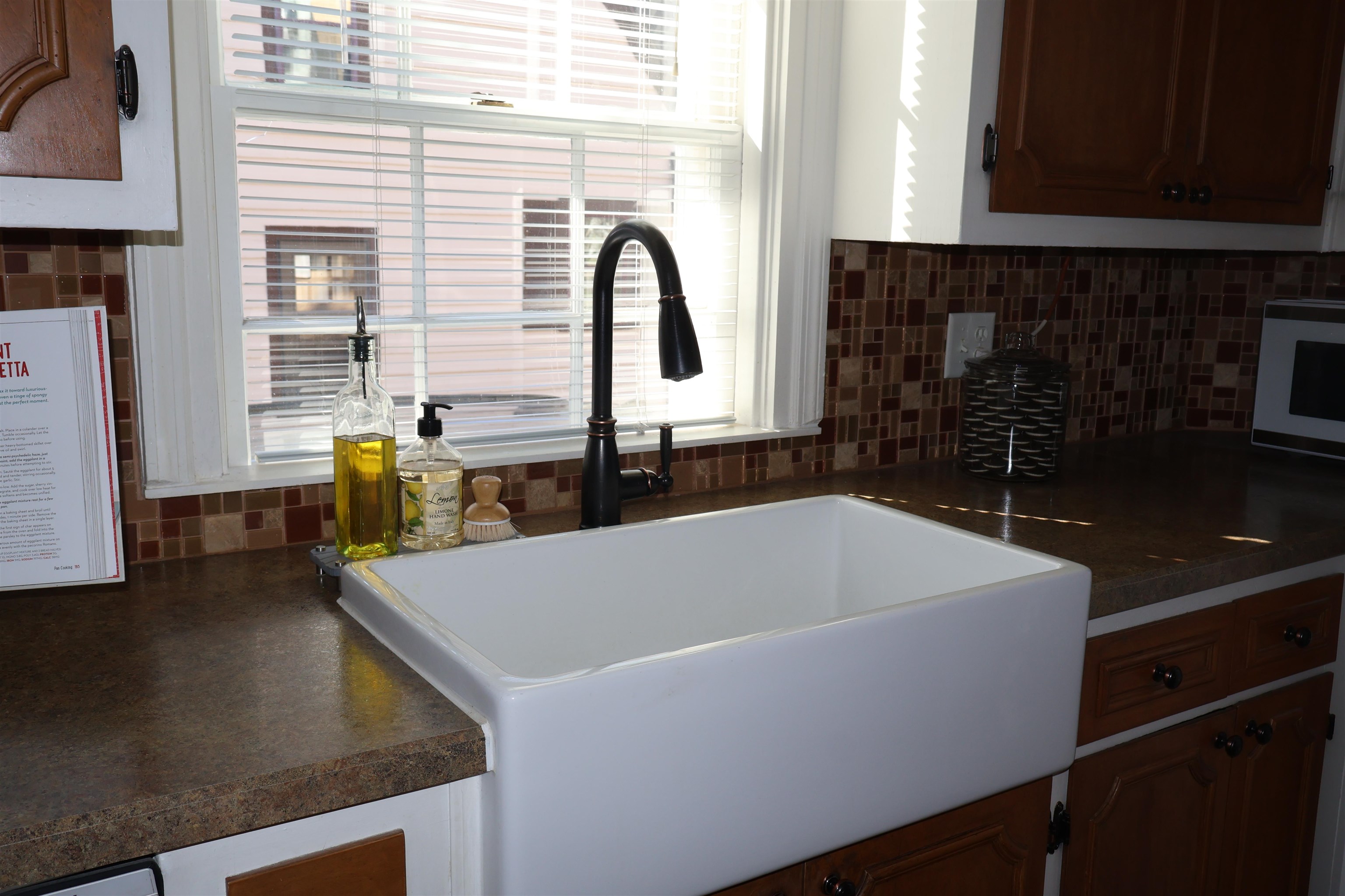 1426 Ruger Avenue Janesville, WI 53545 - Photo 22 of 77