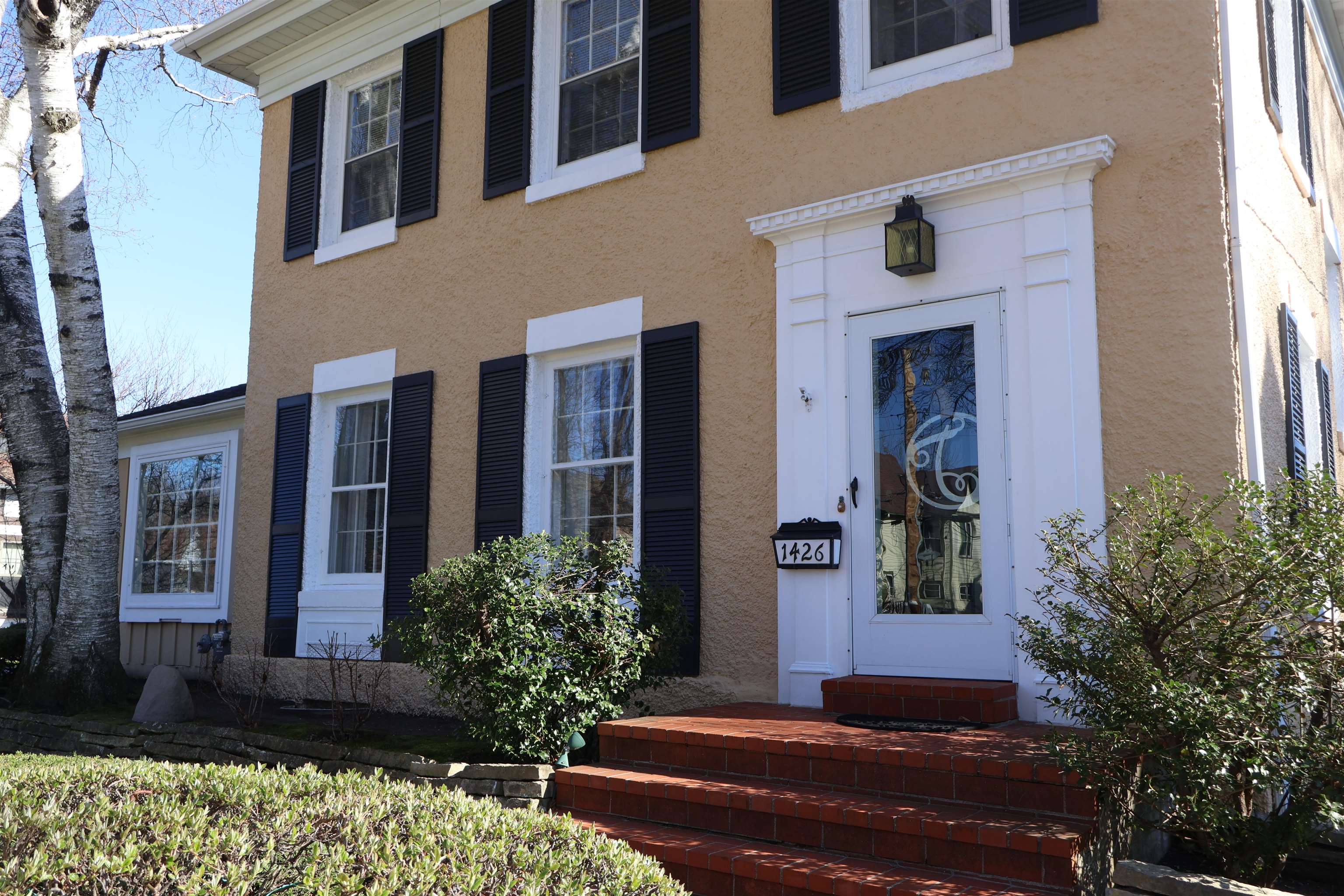 1426 Ruger Avenue Janesville, WI 53545 - Photo 4 of 77