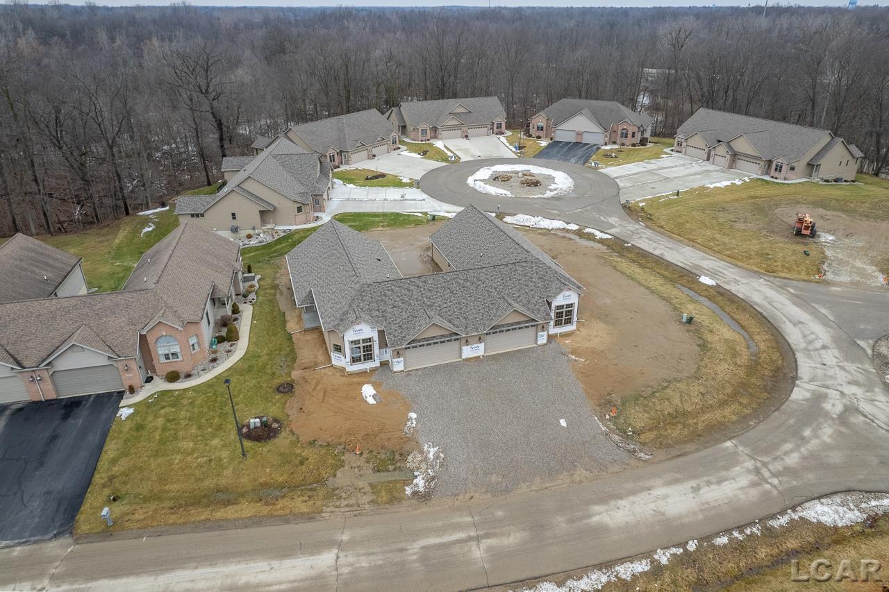 1668 Rivers Edge Court Adrian, MI 49221 - Photo 32 of 38