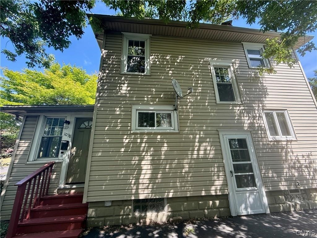 1038 Sunnycrest Road Syracuse, NY 13206 - Photo 4 of 49