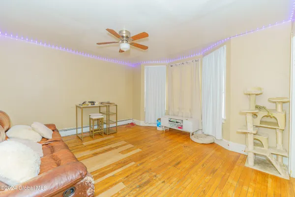 $250,000 | 497 Washington Avenue, Albany, NY 12206