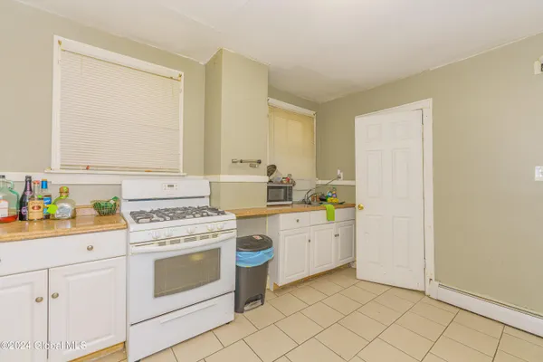 $250,000 | 497 Washington Avenue, Albany, NY 12206