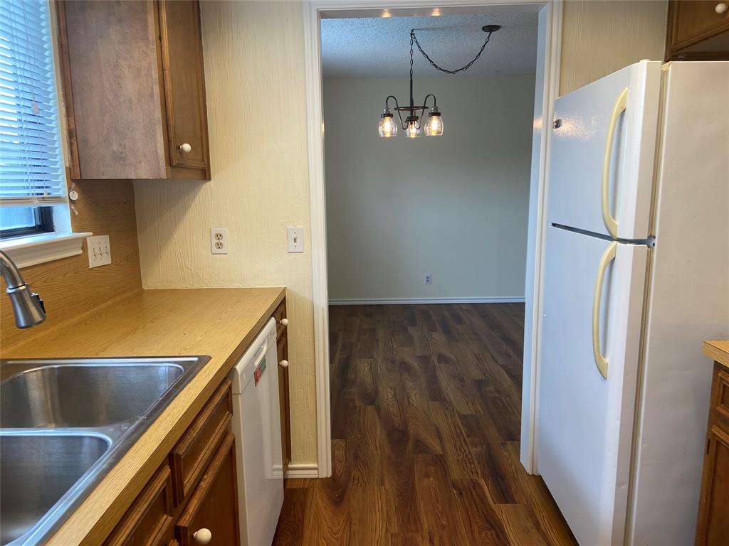12800 Old San Antonio Road, Unit A Manchaca, TX 78652 - Photo 9 of 38 a view of a kitchen from the kitchen