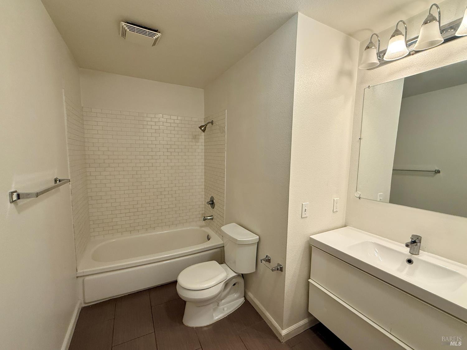 1558 West 3rd Street Santa Rosa, CA 95401 - Photo 20 of 27