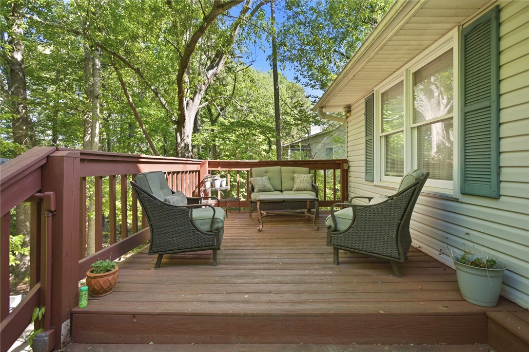 110 Snug Harbor Road Seneca, SC 29678 - Photo 25 of 37 This inviting outdoor space offers a perfect retreat for relaxation and enjoying the natural surroundings.