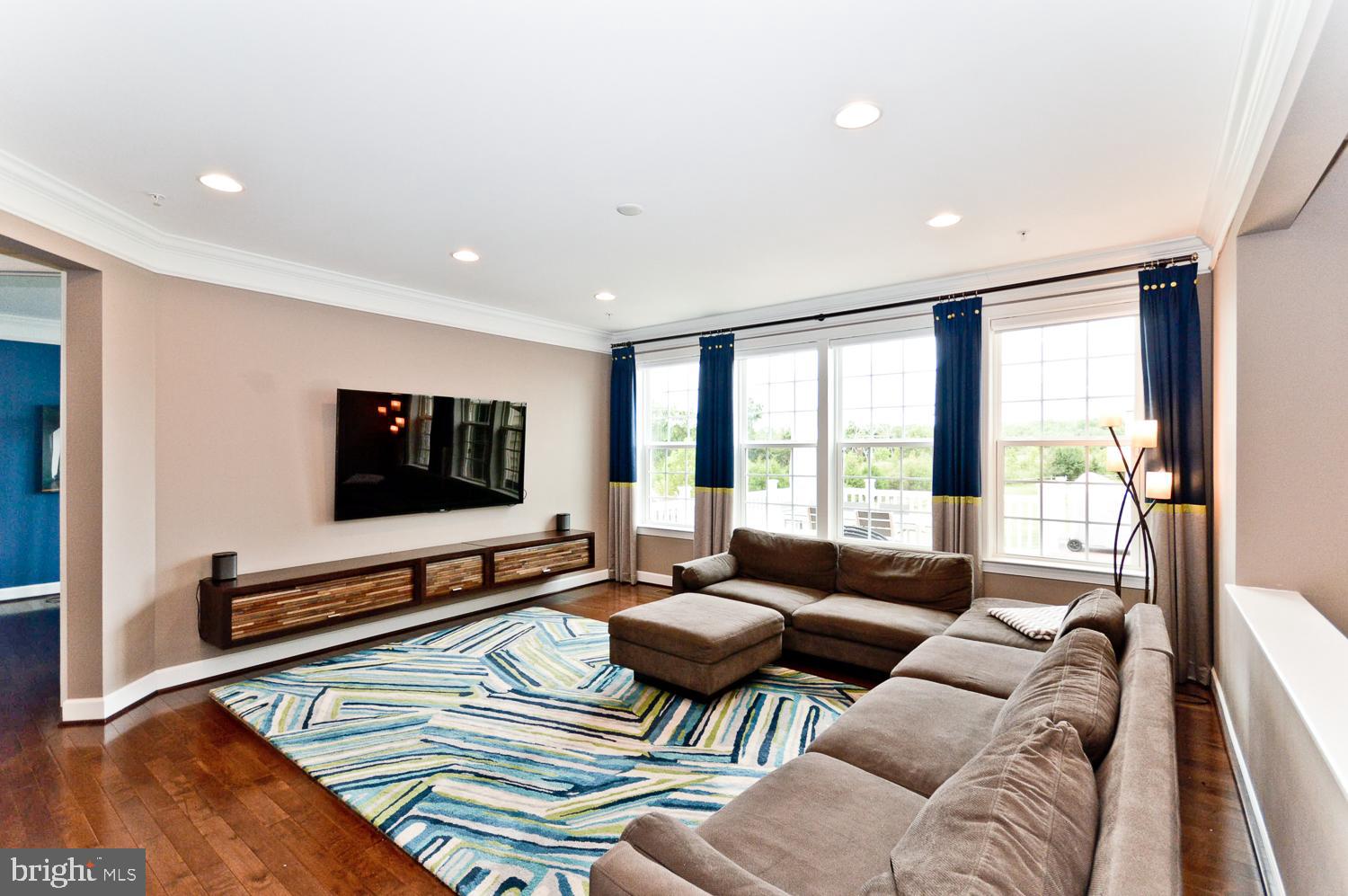13105 Contee Manor Road Bowie, MD 20721 - Photo 14 of 72 Gallery Image 14