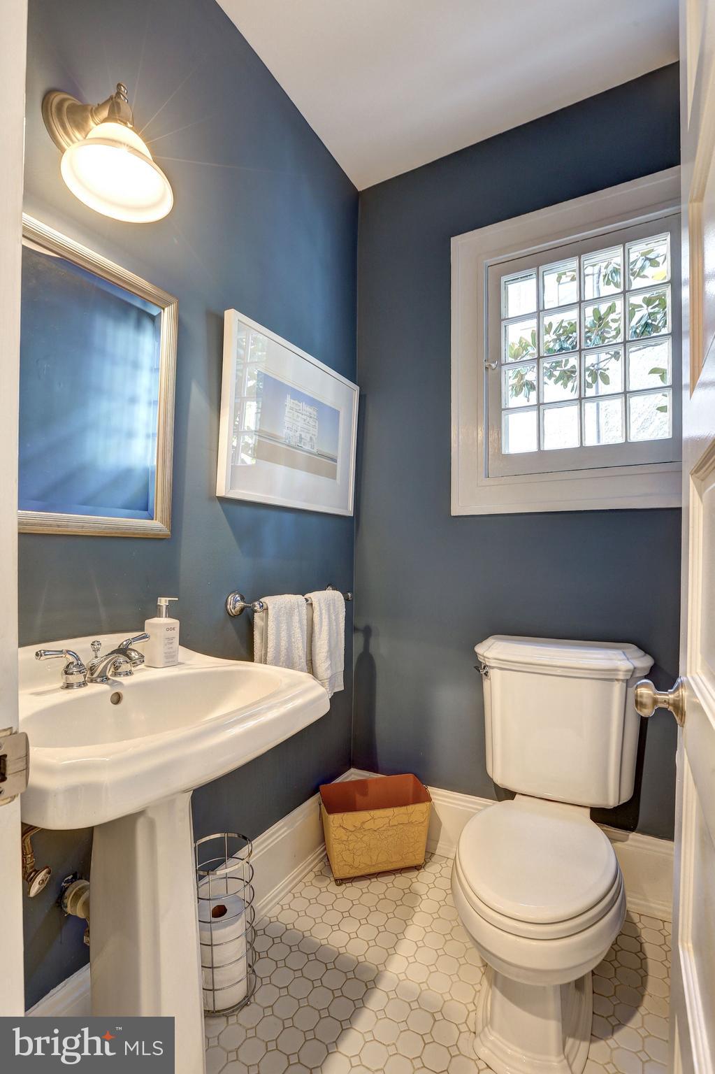 3719 Morrison Street Northwest Washington, DC 20015 - Photo 13 of 43