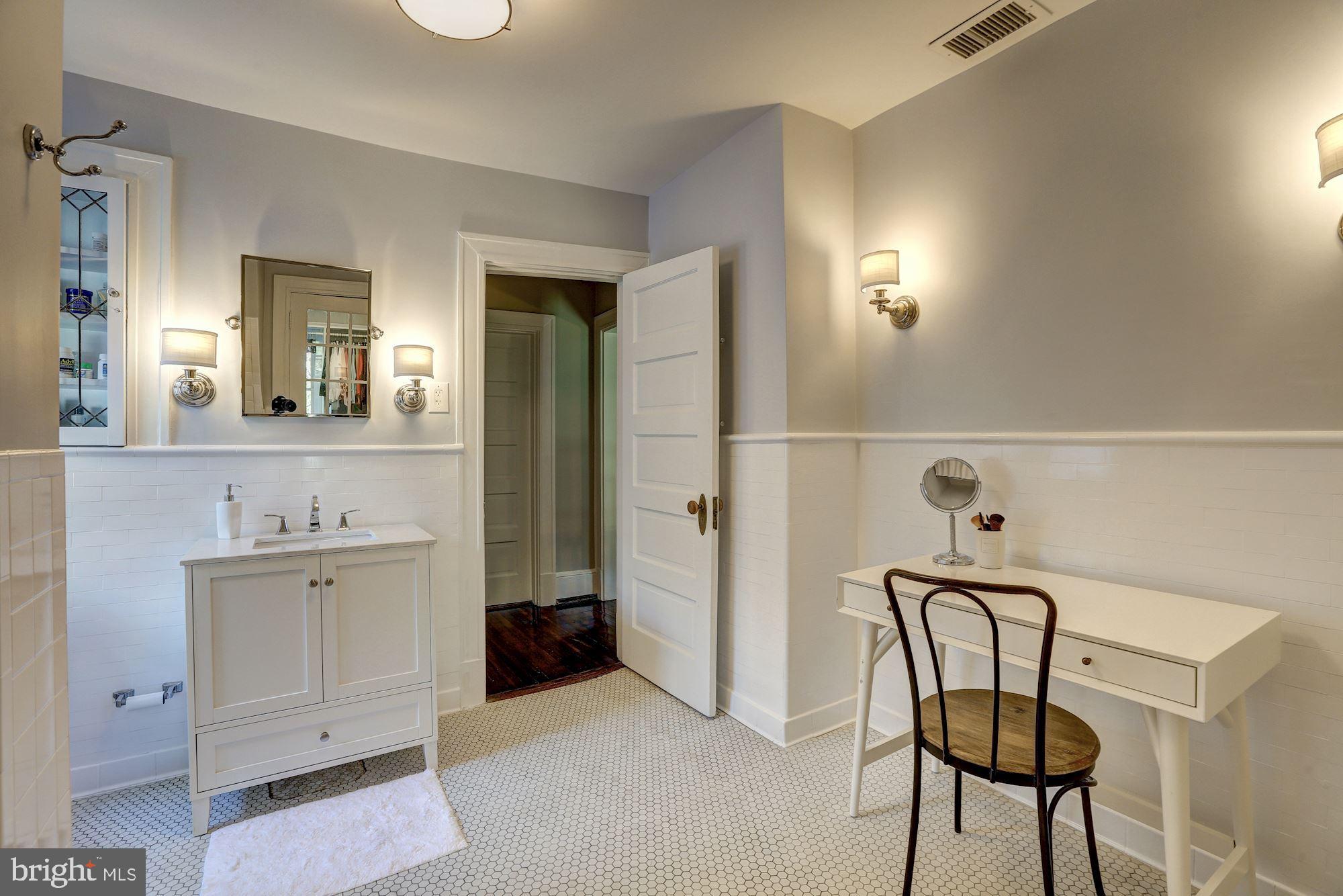 3719 Morrison Street Northwest Washington, DC 20015 - Photo 24 of 43