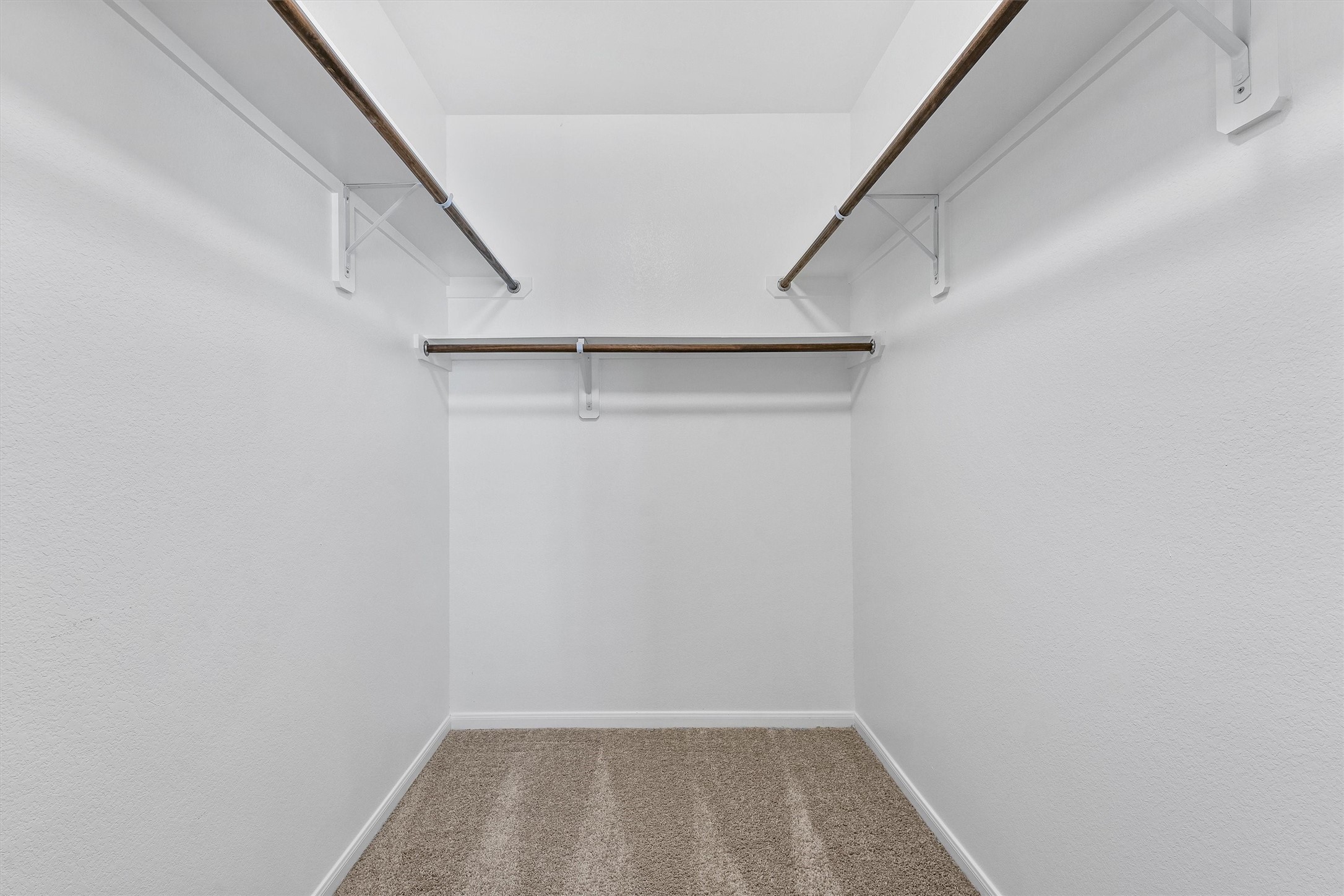 3841 Enchanted Timbers Lane Spring, TX 77386 - Photo 14 of 31 Primary walk in closet