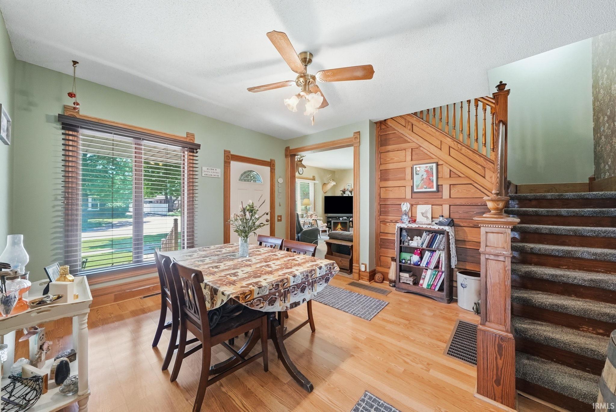 309 West Oak Street Butler, IN 46721 - Photo 8 of 44