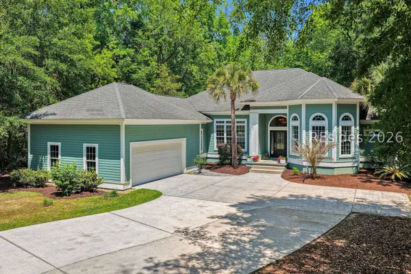 $949,000 | 23 Chesterton Court, Bluffton, SC 29910
