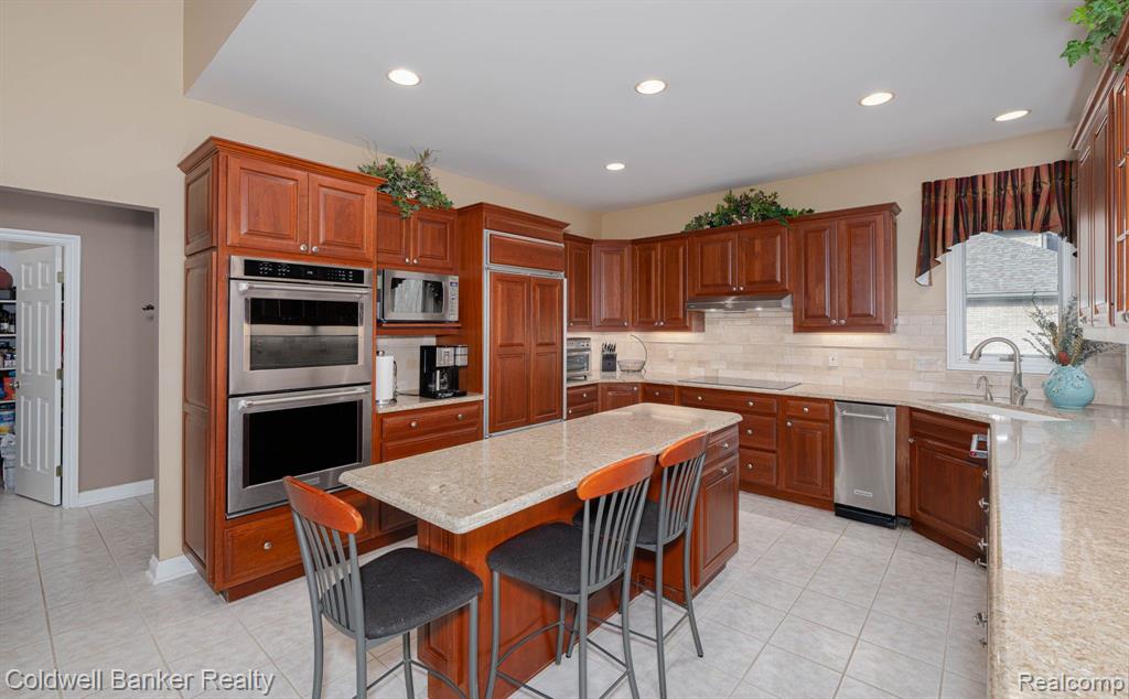 3849 Walnut Brook Drive Rochester Hills, MI 48309 - Photo 20 of 64