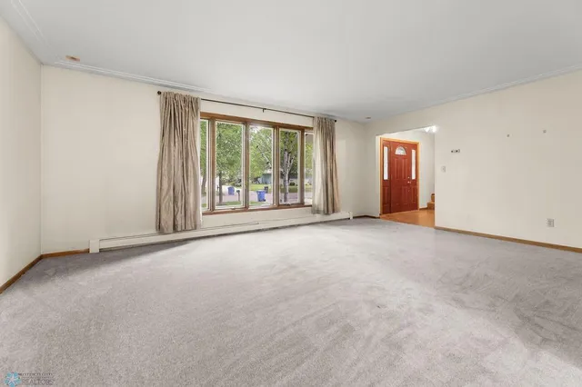 $397,500 | 3667 Evergreen Road North, Fargo, ND 58102