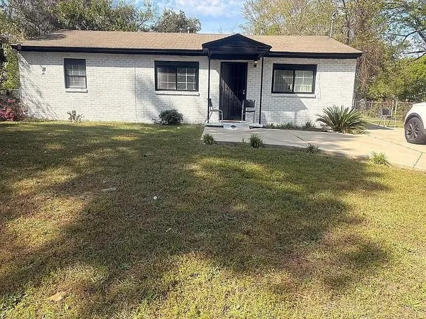 $120,000 | 210 Madrid Street, Warner Robins, GA 31093