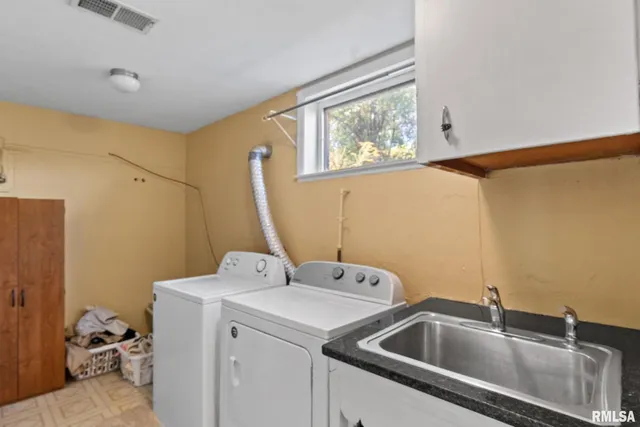 $187,500 | 2552 37th Avenue, Rock Island, IL 61201